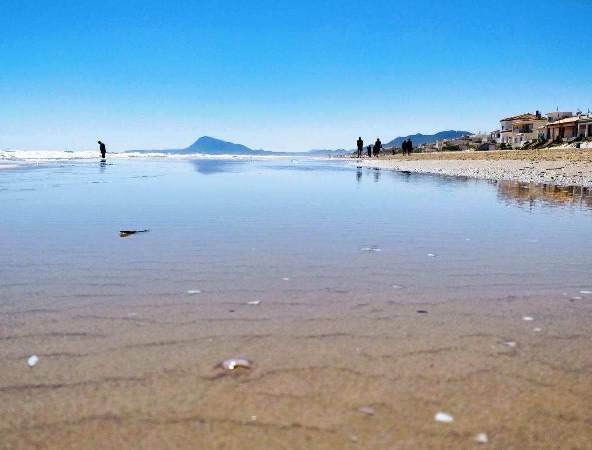 Hello Oliva Beach Alter Luaran gambar